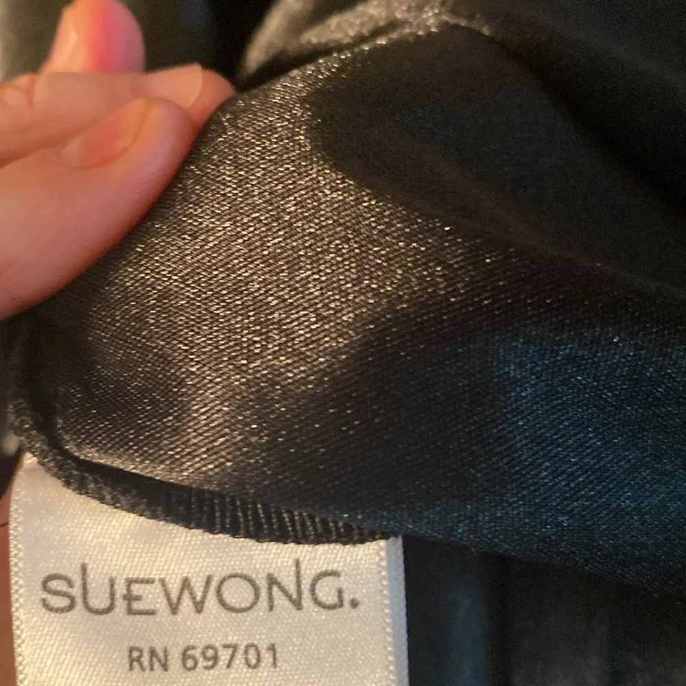 Sue Wong nocturnal black formal gown size 10 - Picture 17 of 17